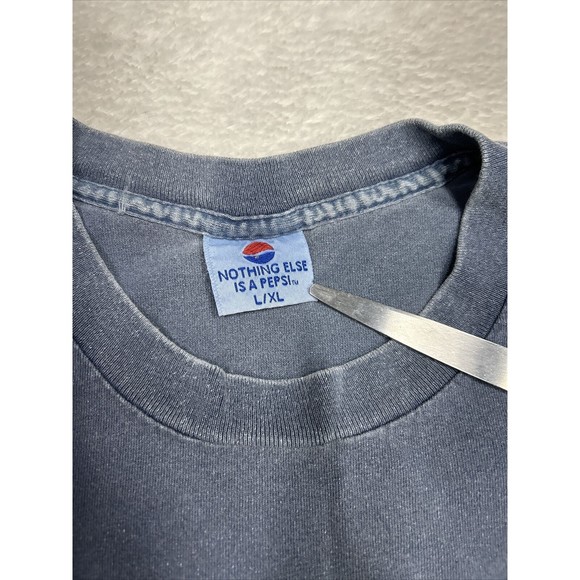 Vintage Nothing Else is a Pepsi Single Stitch Faded Blue T-Shirt Men's Size L/XL - Picture 5 of 9